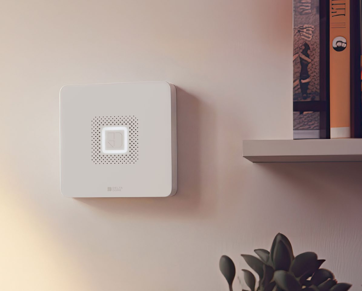 Hub Tyxal+ installé au mur